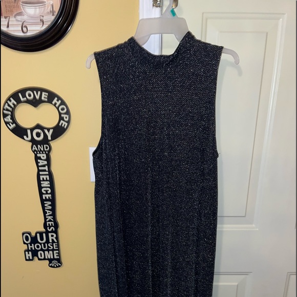 Reitman’s Sleeveless and Sparkly Mock neck Dress - Picture 8 of 10